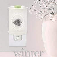 White Ceramic Plug in Wax Warmer with 5 Interchangeable Metal Seasonal/Decor Magnets.